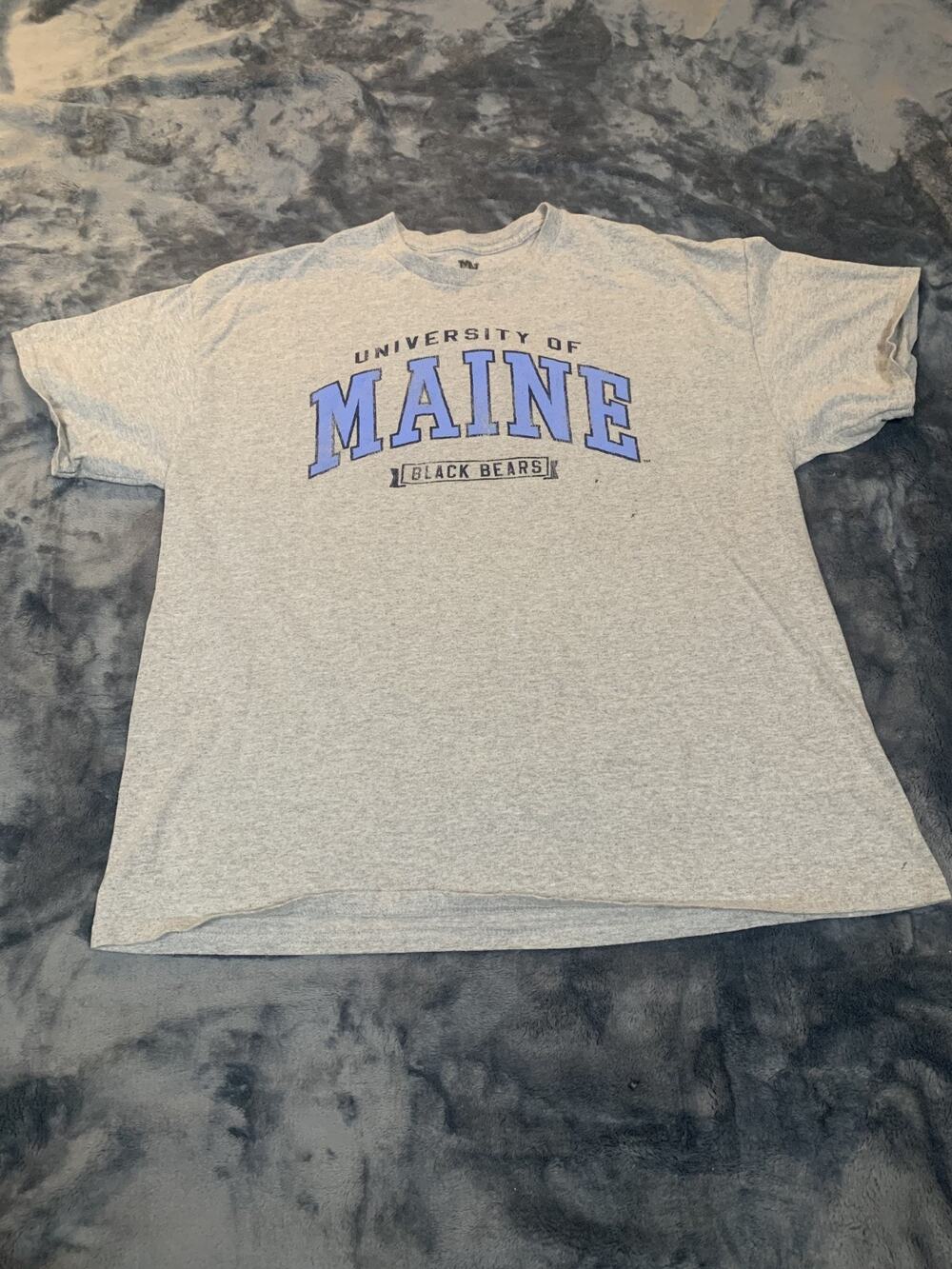 Maine MV Sport T Shirt Mens Size XL Gray 100% Cotton Short Sleeve Shirt Gray
